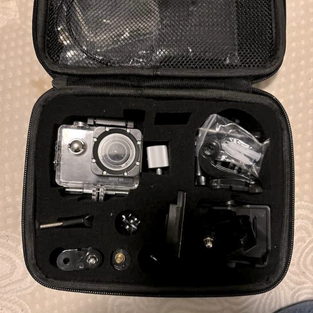 Apeman 1080P HD Like New similar to GoPro